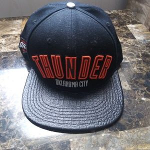 THUNDER HAT